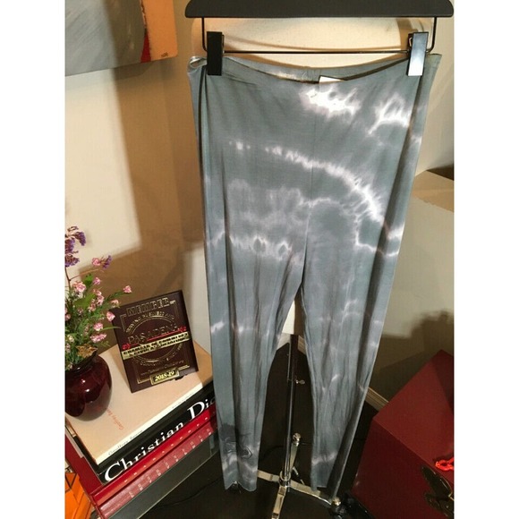 The People of the Labyrinths Modal Leggings Pants - Picture 2 of 9